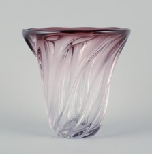 Vase art déco en verre Val St Lambert, Belgique dans les tons violets. 1930/40s