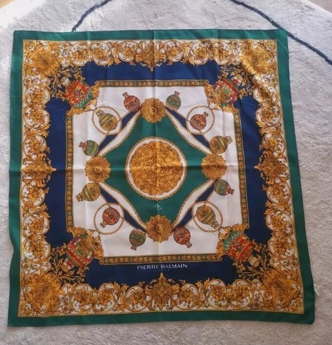 Foulard balmain carre soie - foulard,