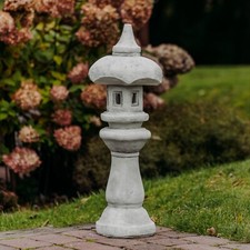 Lanterne en pierre Tachi-Gata