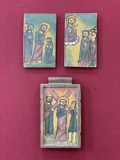 Médaillon Bois Sculpté Et Peint À La Main Scène Religieuse Jesus Très Ancien