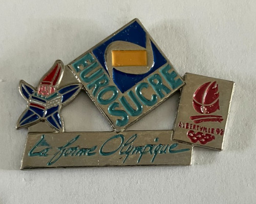 Pin mascotte et logo - 34,