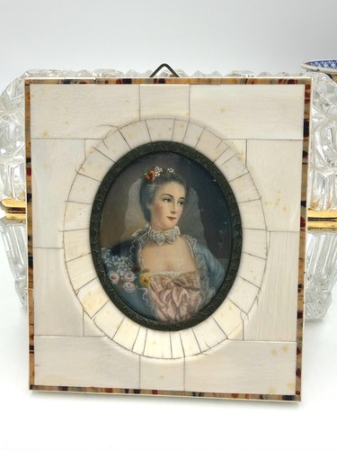 Miniature hand painted - hand,