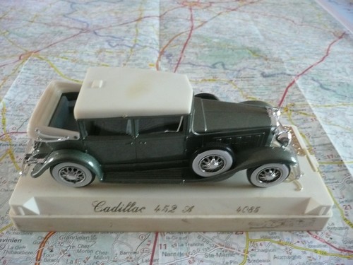 Cadillac 452 16 - cadillac,