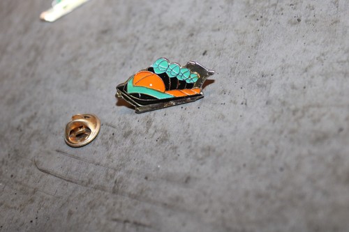 Pin bobsleigh sport - pin's,