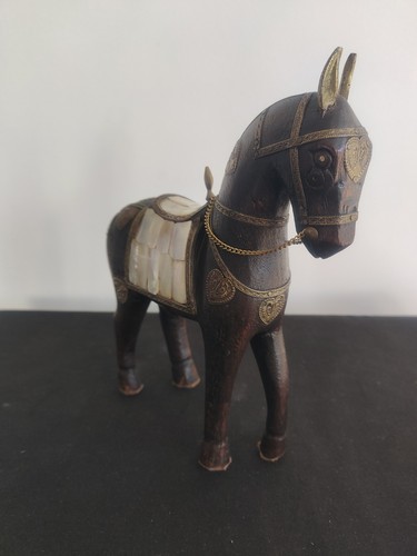 Cheval ancien bois nacre - ancien,