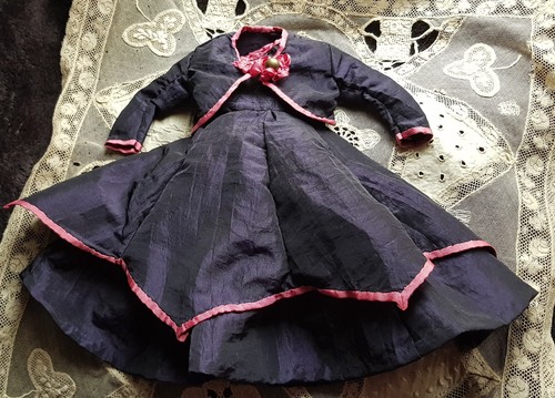 Rare ensemble pour - !,