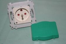 Prise de courant 2P+T a détrempage Blanc - Alvais - à vis  SCHNEIDER ALB81071