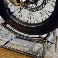 Porte-bagages réglable en