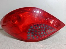 FEU ARRIÈRE GAUCHE / 48812