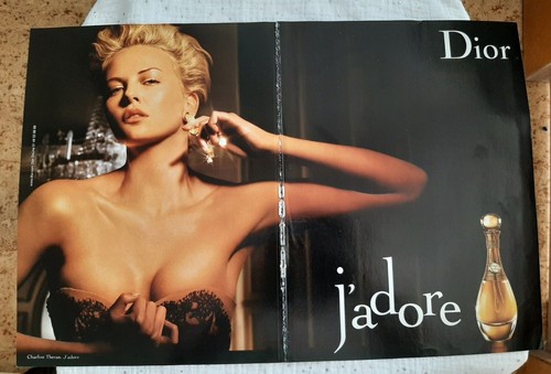 Publicité papier parfum - publicité,