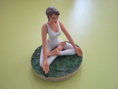 Figurine lara croft tomb - croft,