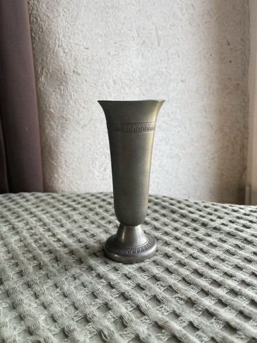 Petit vase soliflore étain - vase,