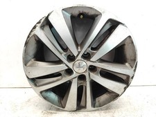 Peugeot Traveller 2.0HDI 110kW Diesel 2019 Jante En Alliage R17 9810098577 ET46