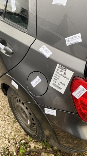 Aile arriere gauche toyota - gauche,