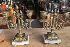 Paire de candélabres anciens en bronze doré et marbre blanc – style Louis XVI –