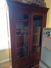 vitrine ancienne en bois massif chene hauteur 185cm largeur 113cm et profondeur 