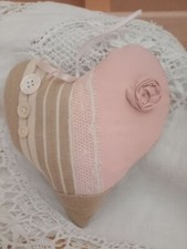 coussin de porte coeur à suspendre tout en linge ancien