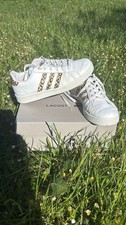Chaussures Adidas