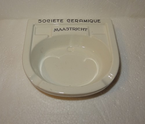 Cendrier pub forme de - en,