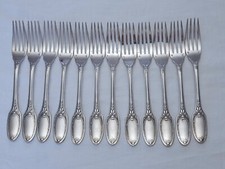 12 FOURCHETTES POISSON CHRISTOFLE FRANCE MARIE ANTOINETTE METAL ARGENTE MENAGERE