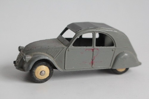 Dinky toys miniature car - miniature,