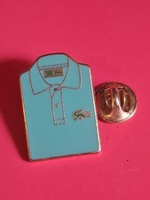 Pin's - Pins Publicitaire Lacoste  Arthus Bertrand Polo Vert 