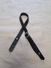 Très belle jugulaire pour