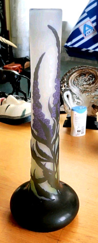 Grand vase galle - galle, trois