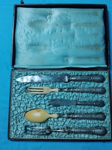 Service gigot napoleon iii - a,