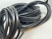 Caoutchouc Avant Windshield