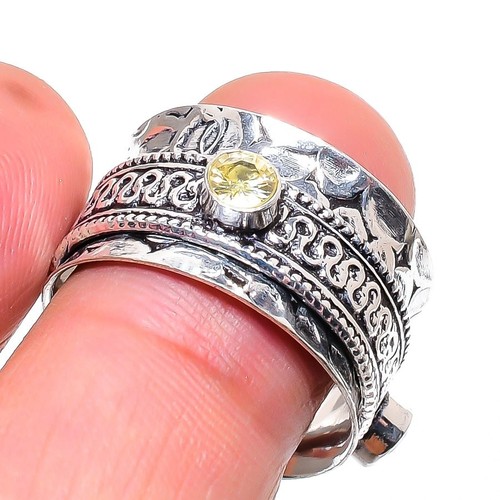 Bague pierre précieuse