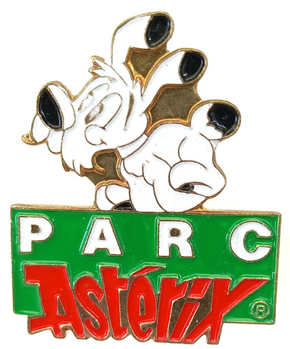 Pin émail - pin's,