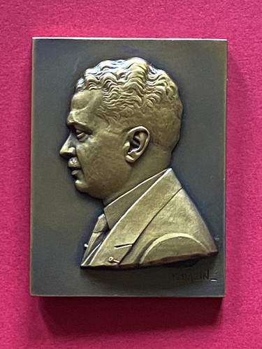 Belle medaille plaque - belle,