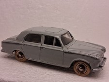Dinkytoys Peugeot 403 Réf: 24 B