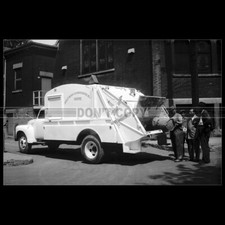 Photo A.001992 GMC FC352 GAR WOOD LOAD-PACKER GARBAGE TRUCK 1947