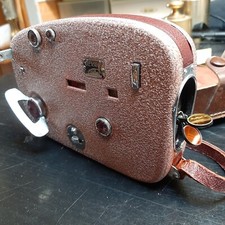 ANCIENNE CAMERA GEVA CARENA 8 mm