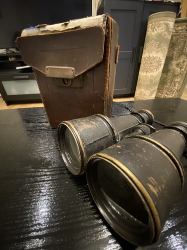 Jumelles anciennes vintage