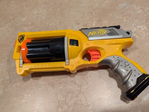 Nerf maverick rev strike - rev-6, n-strike