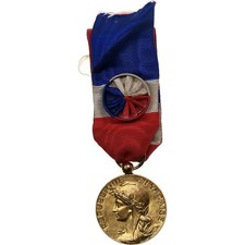 France, Honneur et Travail, Commerce et Industrie, Médaille, 1963, Très bon