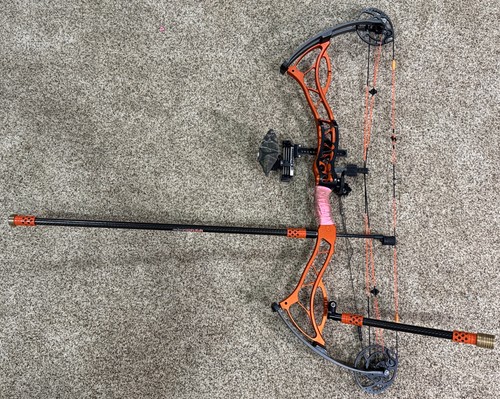 Bowtech fanatic target bow - target,
