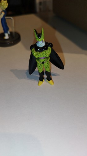 Figurine gashapon cell - figurine,