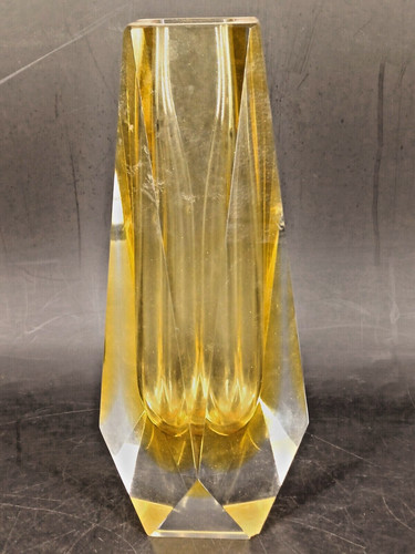 Joli vase facette - vase, verre