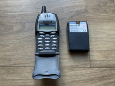 téléphone ericsson T20 Gris