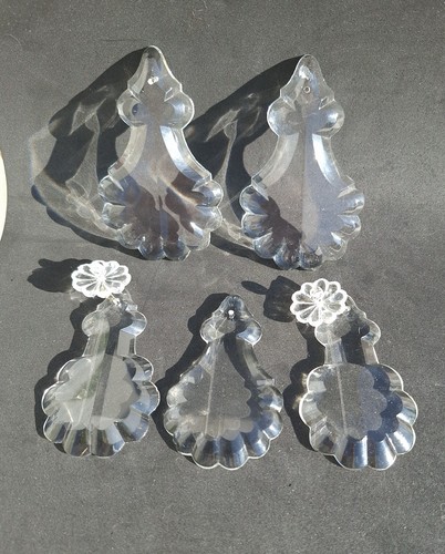Lot pampilles en cristal - 5,