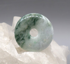 Pendentif Donut En JADE JADEIT