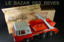 JOUSTRA.   Camion BERNARD Multibenne.  Ref: 650 + Boite. (lot2)