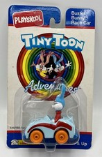 La voiture de course Buster