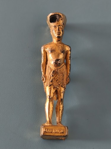 Petite sculpture vintage