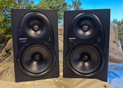 Mackie 624 audio monitors - mackie,