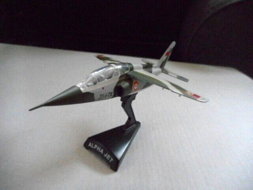Militaire avion alpha jey - jey,